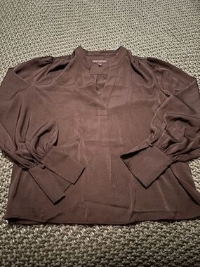 Banana Republic Black V-Neck Puff-Sleeve Blouse